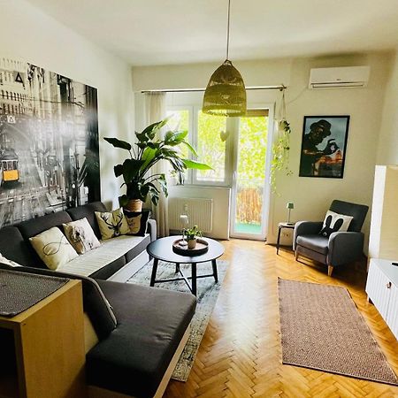 West Budapest Apartman Экстерьер фото